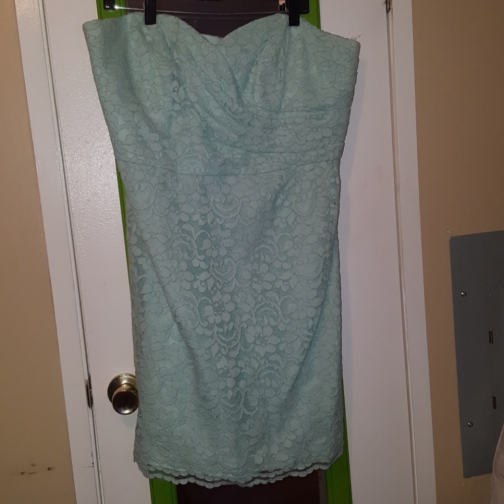 Strapless dress